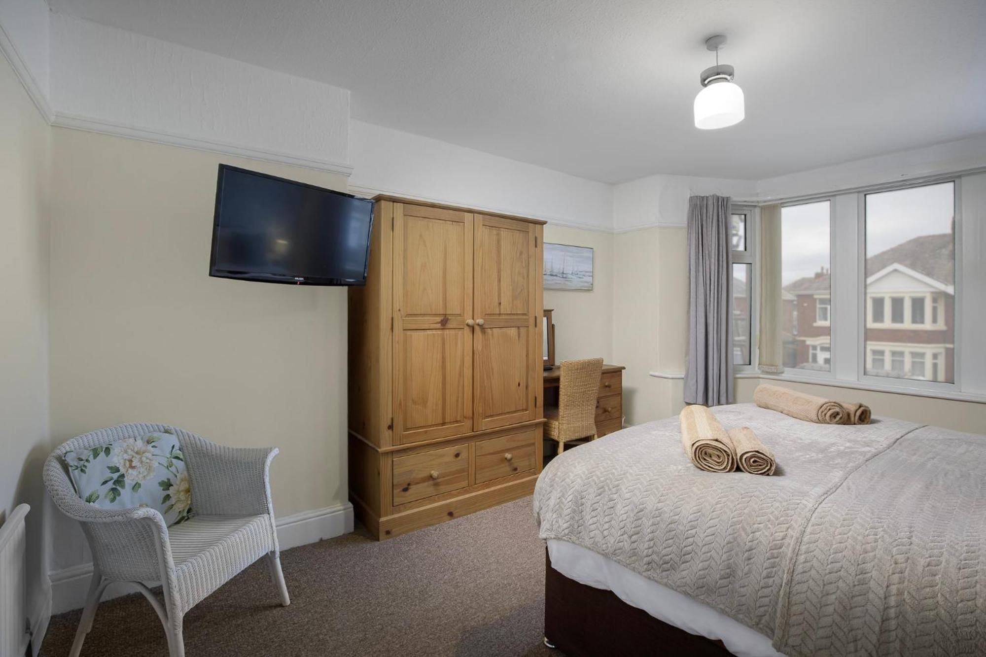 Arnside - Spacious 10-bedroom Seaside Сasa de vacaciones Blackpool